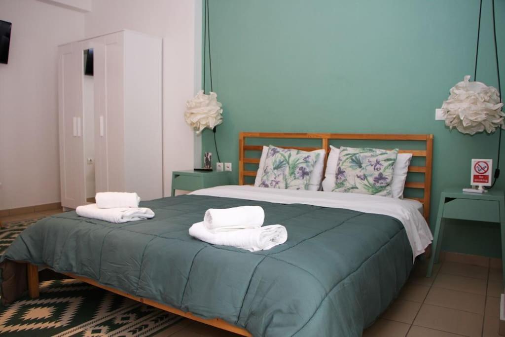 Comfy City Hideaway Kalamata Exterior photo