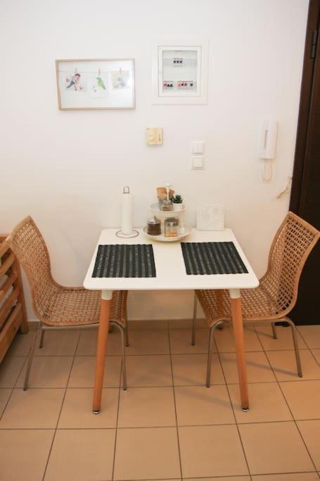 Comfy City Hideaway Kalamata Exterior photo